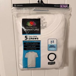 Fruit Of The Loom Signature 5 Tag Free crew T-Shirts